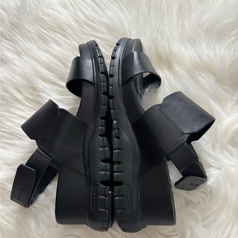 Cole Haan Black Sandals with Sleek Minimalist Design - Picture 4 of 4